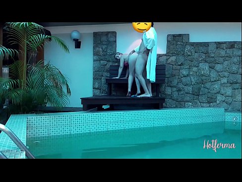❤️ Bos menjemput pembantu rumah ke kolam, tetapi tidak dapat menahan panas lucah super pada kami ms.pornolymp.ru